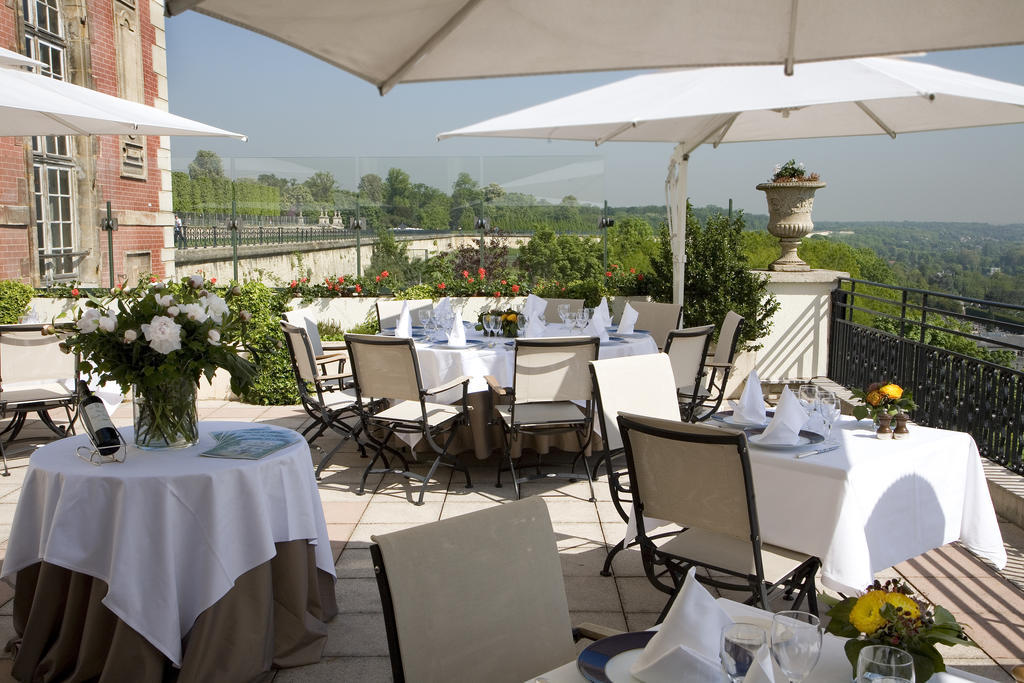 Pavillon Henri IV Hotel Restaurant Gastronomique Terrasse Saint-Germain-en-Laye Exterior foto